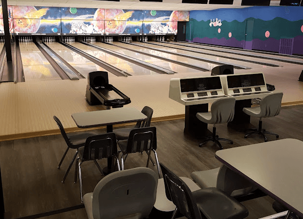 Centennial Lanes