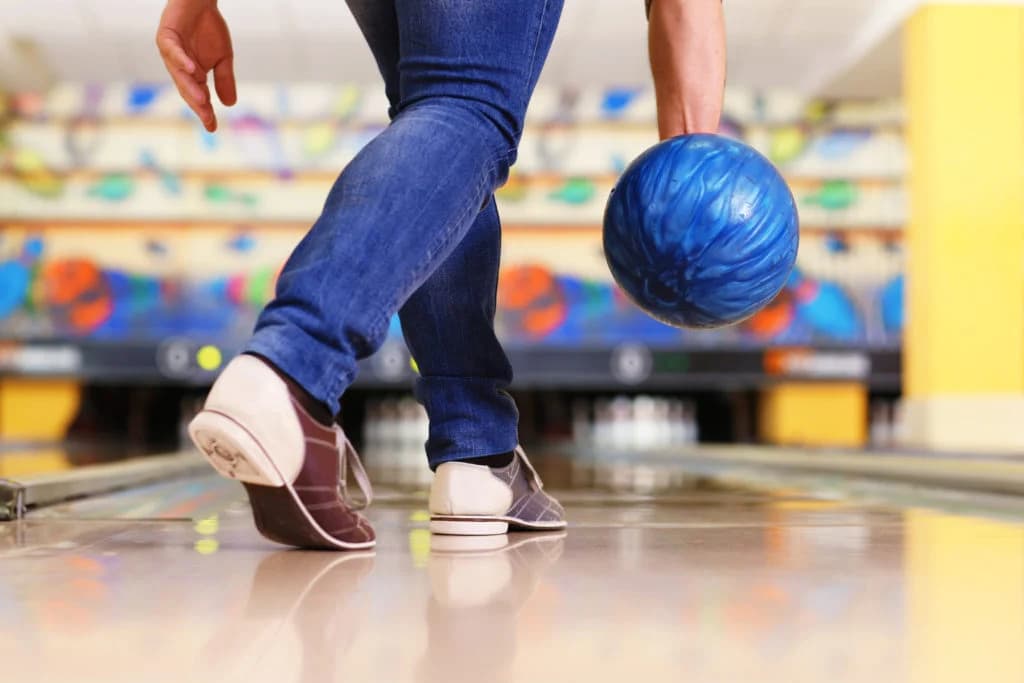 Strike & Spare- Cardinal Lanes