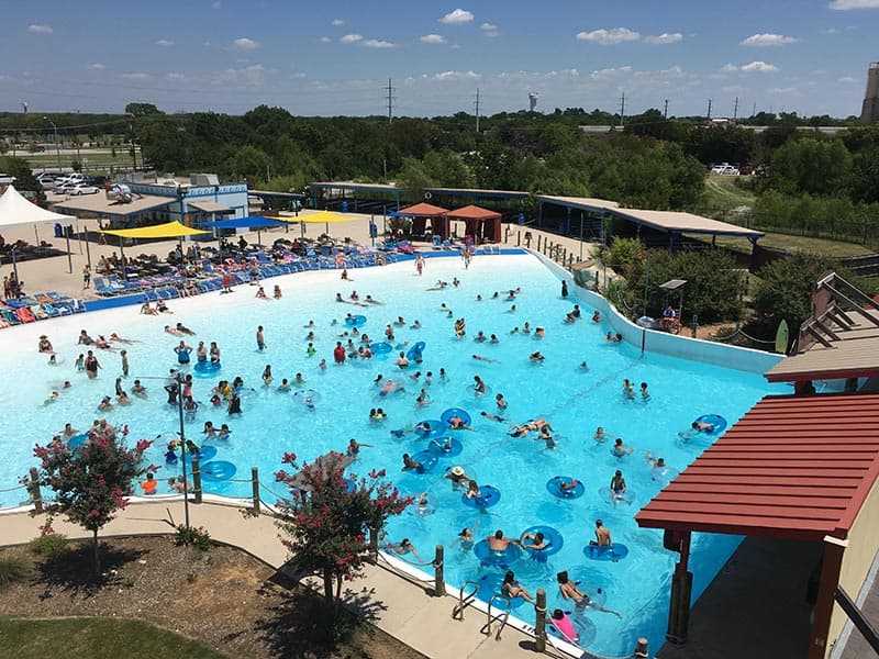 Hawaiian Falls - Roanoke