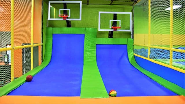 Jumping World - SW Houston